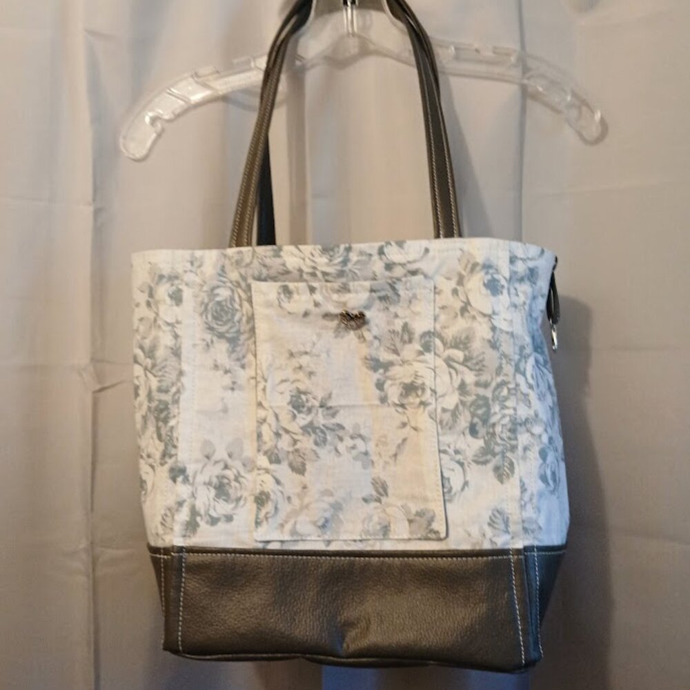 New Boho Roses Floral Tote Shopper shoulder Bag Gray Wht Double handle Carryall